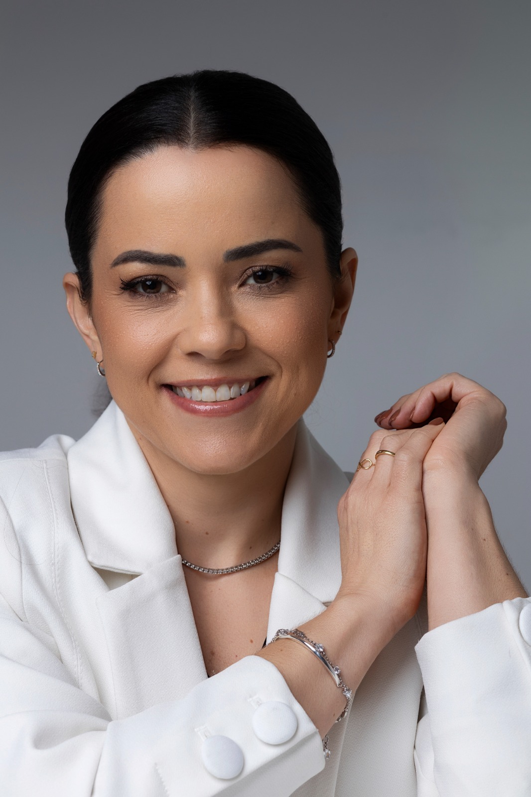Dra. Aline de Souza Streck — Reumatologista